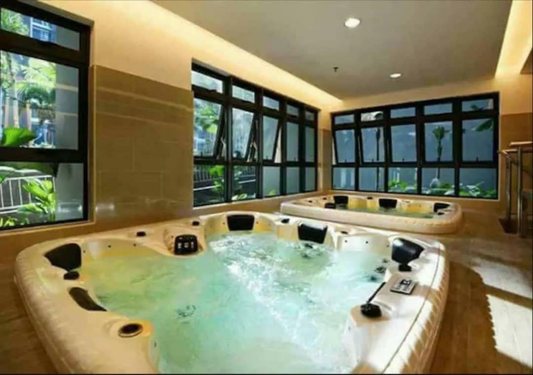 Atlantis Residence B19 5-6 Pax L 5 Mins Jonker St By Lullaby Retreats Малакка Экстерьер фото