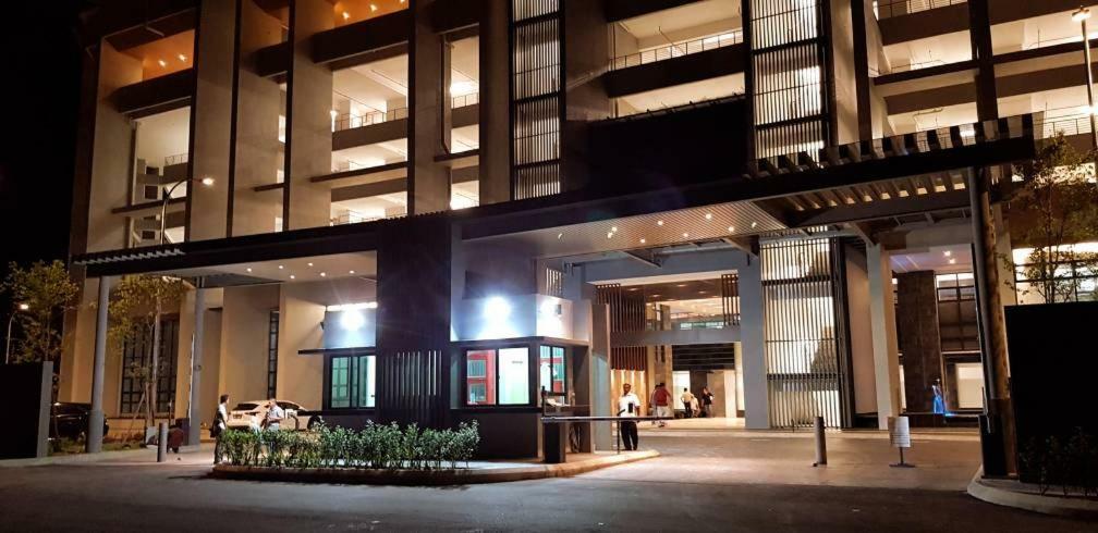 Atlantis Residence B19 5-6 Pax L 5 Mins Jonker St By Lullaby Retreats Малакка Экстерьер фото